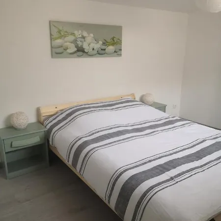 Holiday home Maison A 500 M Du *